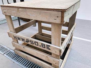 CAISSON OU TABLE RUSTIQUE EN BOIS RECYCLÉ, Casier, Enlèvement, 40 à 60 cm, 50 à 75 cm