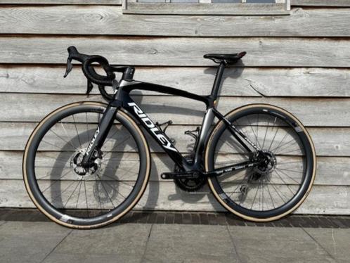Ridley Noah Fast teamfiets Lotto-Soudal 2023, Fietsen en Brommers, Fietsen | Racefietsen, Zo goed als nieuw, Overige merken, Meer dan 20 versnellingen