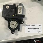 Skoda Fabia 2000 Raammotor Rechtsvoor, Ophalen of Verzenden, Gebruikt