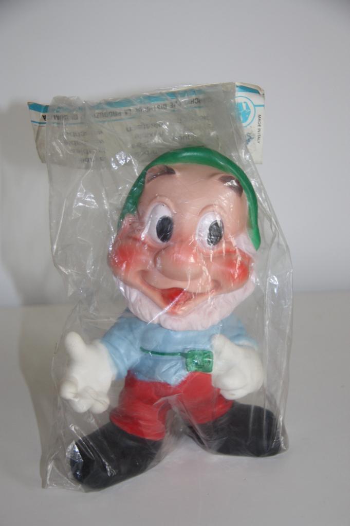 Walt disney dwerg happy sneeuwwitje nieuw * jaren 60, Verzamelen, Disney, Nieuw, Knuffel, Sneeuwwitje of Doornroosje, Ophalen of Verzenden