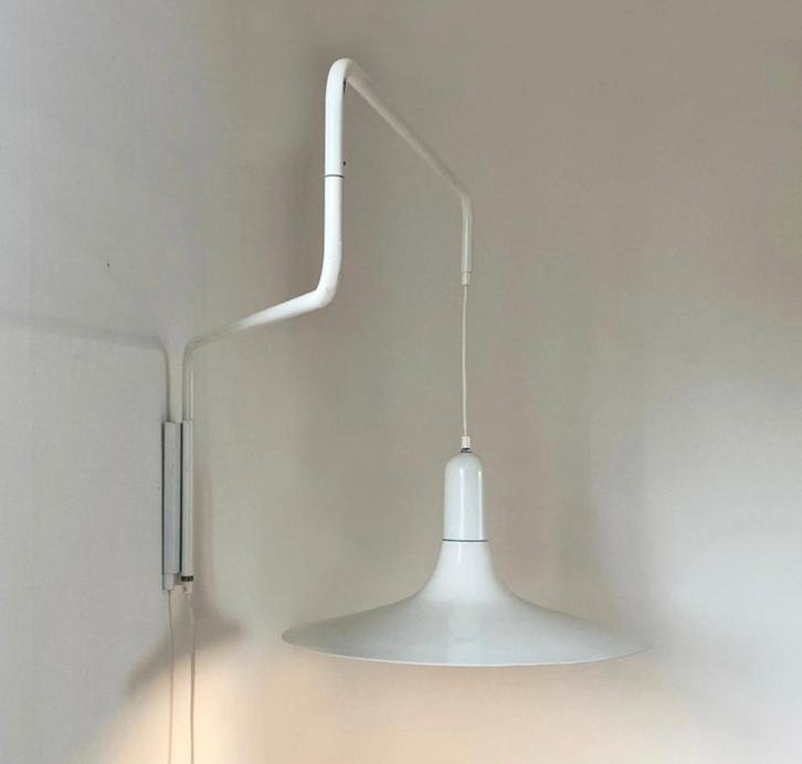 Vintage Hala Zeist grote wandlamp met heksenhoed kap, Huis en Inrichting, Lampen | Wandlampen, Gebruikt, Metaal, Ophalen