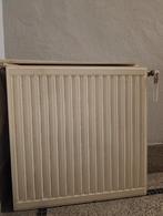 Radiateur en fonte 60x60 cm, Bricolage & Construction, Enlèvement, Utilisé, Radiateur, 30 à 80 cm