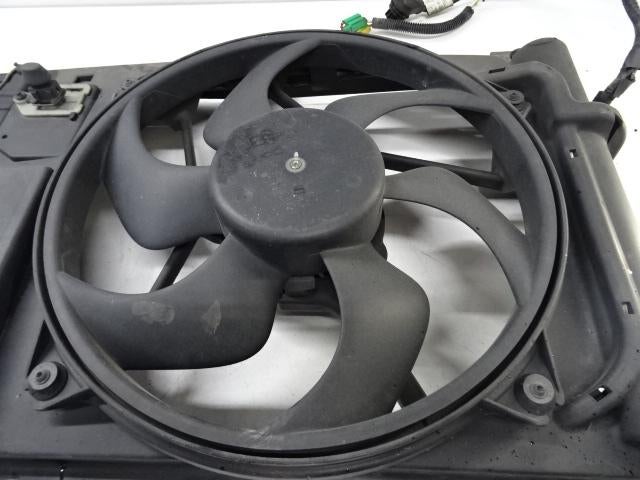 VENTILATEUR RADIATEUR MOTEUR Citroën Xsara Picasso (CH), Utilisé, Citroën