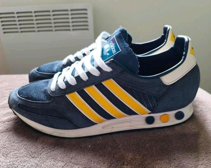 adidas gazelle silver green womens adidas Adi Racer Lo main image 1
