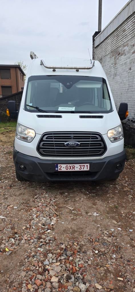 Véhicule Ford Transit endommagé, Autos, Camionnettes & Utilitaires, 2198 cm³, 6 portes, Boîte manuelle, Noir