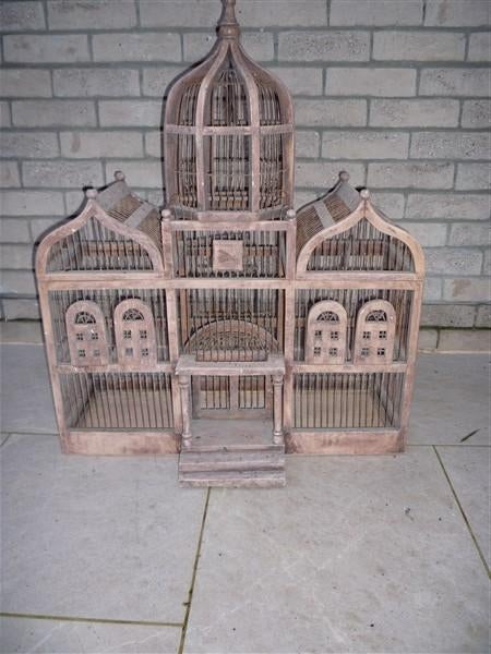 decoratieve vogelkooi, Ophalen