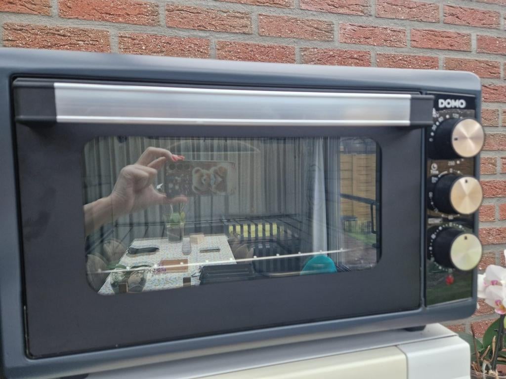 Four Domo, Enlèvement, Four