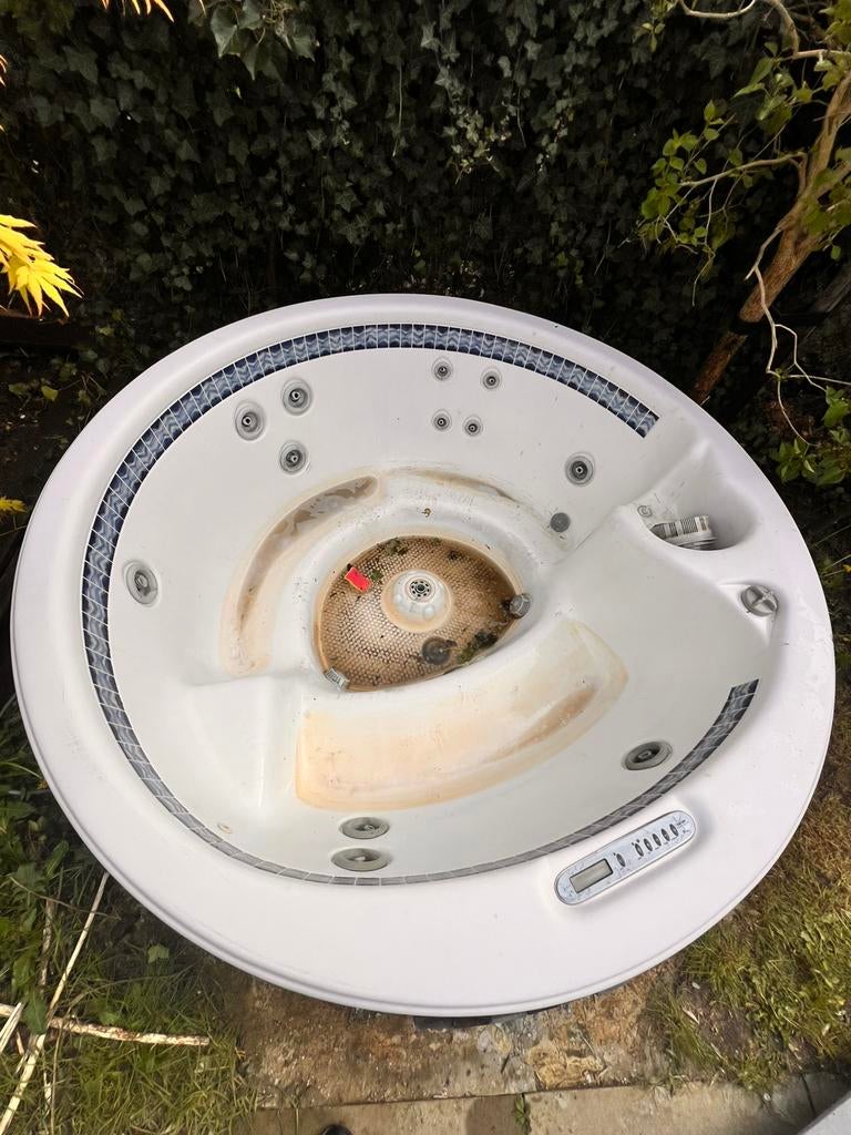 Jacuzzi 7 personen, Tuin en Terras, Ophalen, Gebruikt
