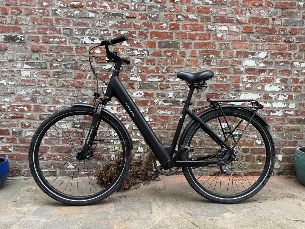 Vélo électrique, 51 à 55 cm, Enlèvement, Comme neuf, 50 km par batterie ou plus