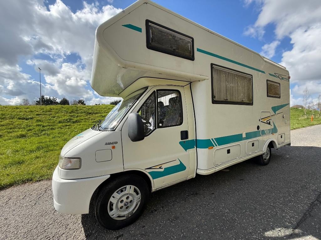 Concorde Full options Airco + Satellite + LPG + 12v - 220v, Caravanes & Camping, Camping-cars, 6 à 7 mètres, Toilette à cassette