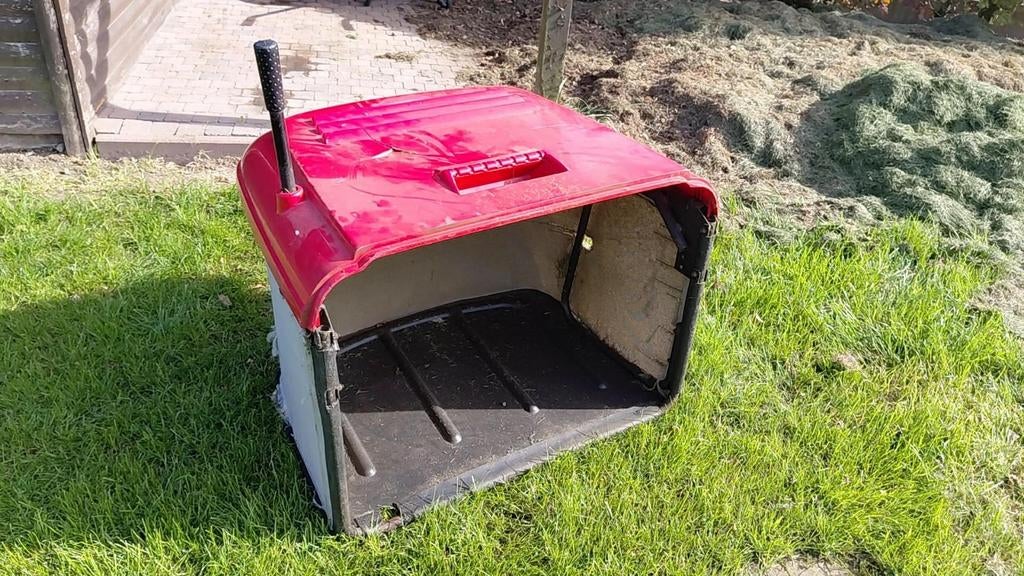 Opvangbak honza zitmaaier, Ophalen, Opvangbak