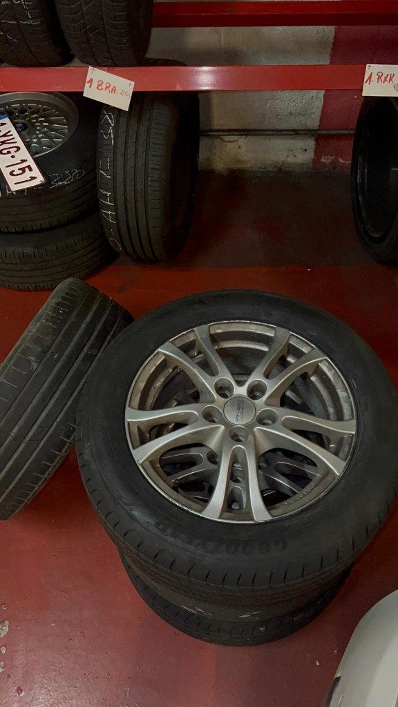 4 Jantes + Pneus été 215-55-16 97W, Autos : Pièces & Accessoires, Pneus & Jantes, Neuf, 215 mm, 16 pouces, Véhicule de tourisme