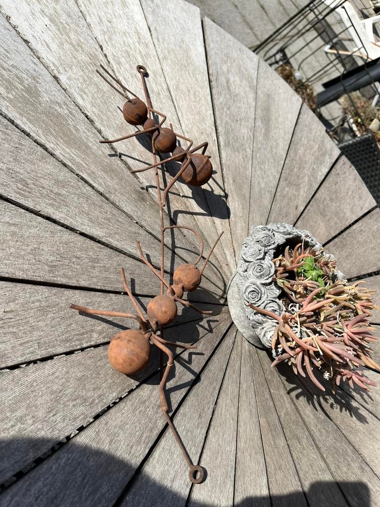 17cm grootte mier, 24 cm lang ijzerwerk, Ophalen, Zo goed als nieuw