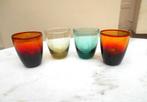 lot de 4 anciens petits verres à shot (alccol ) de couleur, Enlèvement ou Envoi