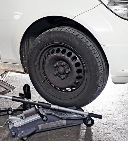 wiel 5x108 GEZOCHT, Auto-onderdelen, Banden en Velgen, Banden en Velgen, 16 inch, Ophalen