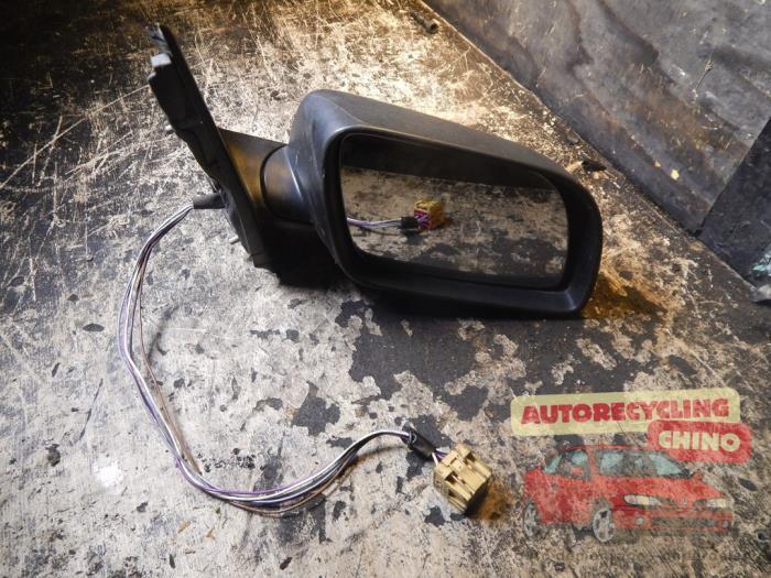 Buitenspiegel rechts van een Volkswagen Polo, Gebruikt, -, Volkswagen, -