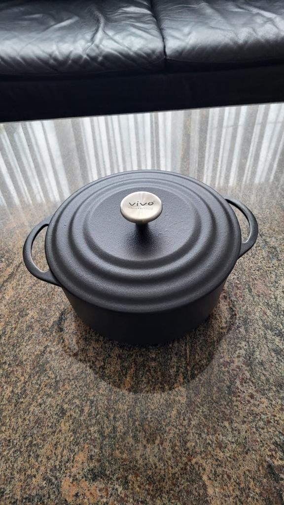 Belle marmite en fonte Villeroy & Boch (Nouveau), Maison & Meubles, Cuisine | Casseroles & Poêles, Enlèvement ou Envoi