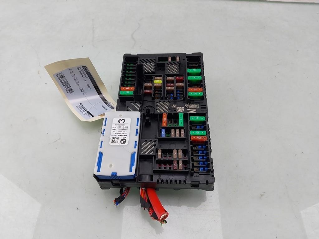 ZEKERINGKAST BMW 3 serie Touring (G21) (01-2019/07-2020), Gebruikt, BMW