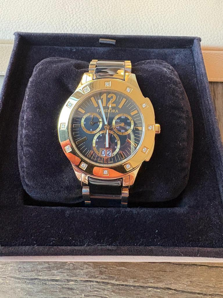 PANDORA Polshorloge Imagine Grand C black Diamond, Montre-bracelet, Autres marques, Enlèvement ou Envoi, Comme neuf