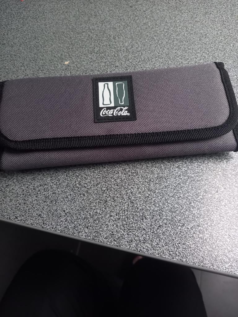 Coca cola etui. Nieuw, Ophalen of Verzenden, Nieuw, Gebruiksvoorwerp