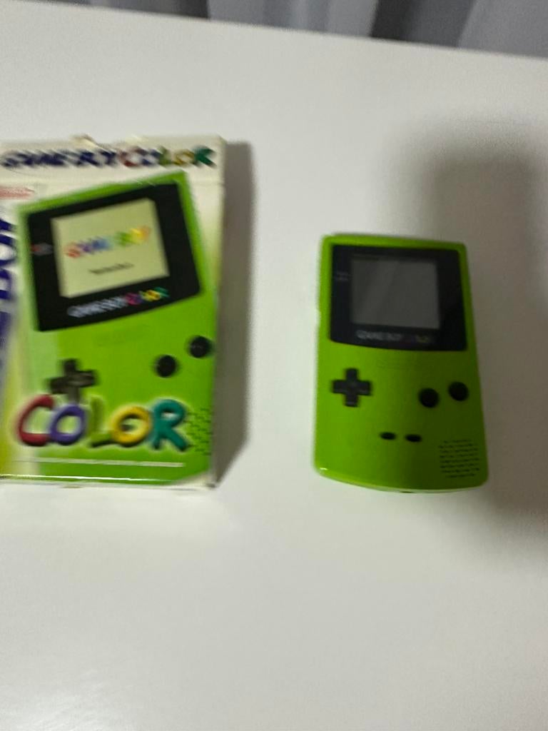 Nintendo Game Boy Color Kiwi Green, Games en Spelcomputers, Spelcomputers | Nintendo Game Boy, Ophalen, Zo goed als nieuw, Game Boy Color