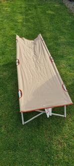 Quechua Decathlon veldbed / camp bed – opvouwbaar, Caravanes & Camping, Enlèvement, Comme neuf