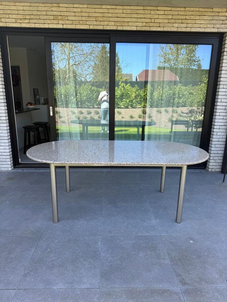 Granieten tafel, Tuin en Terras, Tuintafels, Zo goed als nieuw, Ophalen