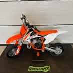 Splinter NIEUWE KTM sx50 50cc 2023 sx 50 cc, Bedrijf, Crossmotor