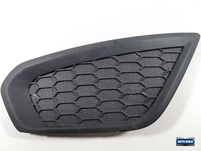 Plaque de protection feu antibrouillard gauche d'un Volvo C3, Autos : Pièces & Accessoires, Éclairage, Volvo, Utilisé, 3 mois de garantie