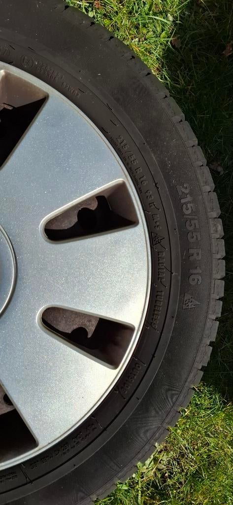 2 pneus hiver Continental 215/55 R16 93H, Enlèvement, Pneus hiver, Pneu(s)