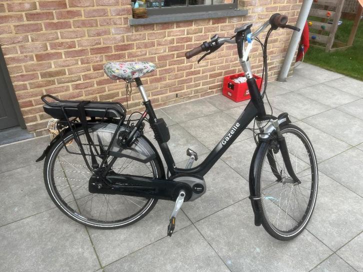 Gazelle electrice fiets, Fietsen en Brommers, Elektrische fietsen, Gebruikt, Gazelle, 30 tot 50 km per accu, Ophalen