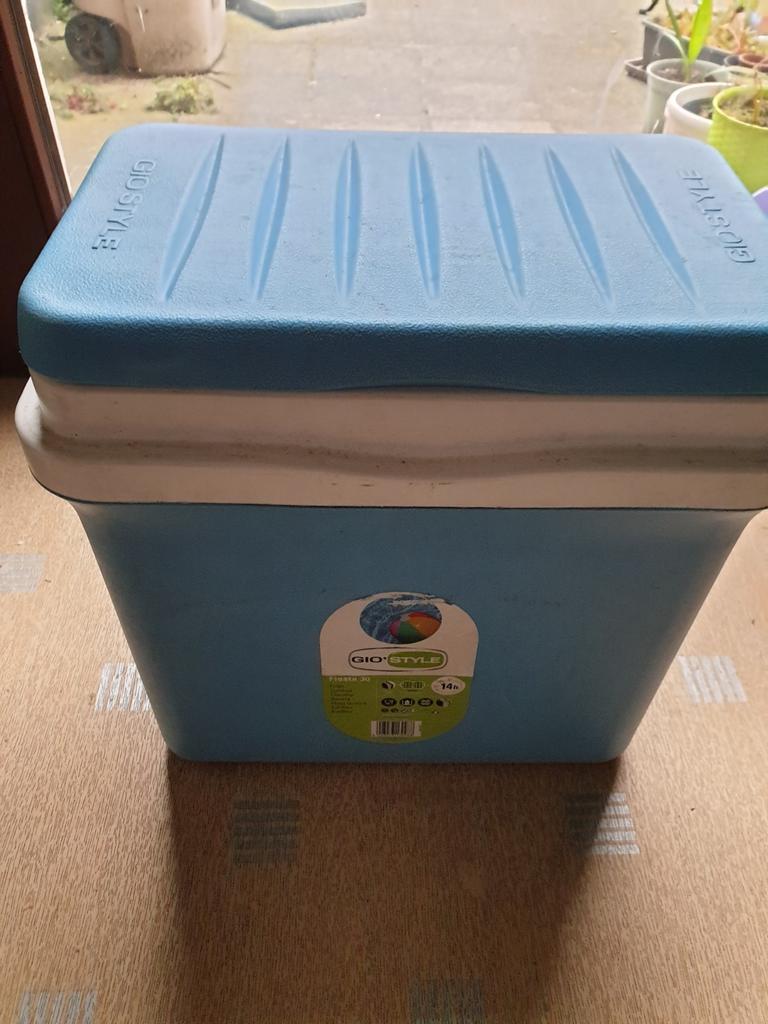 Koelbox, heeft een barst in de bodem, Caravanes & Camping, Enlèvement, Glacières