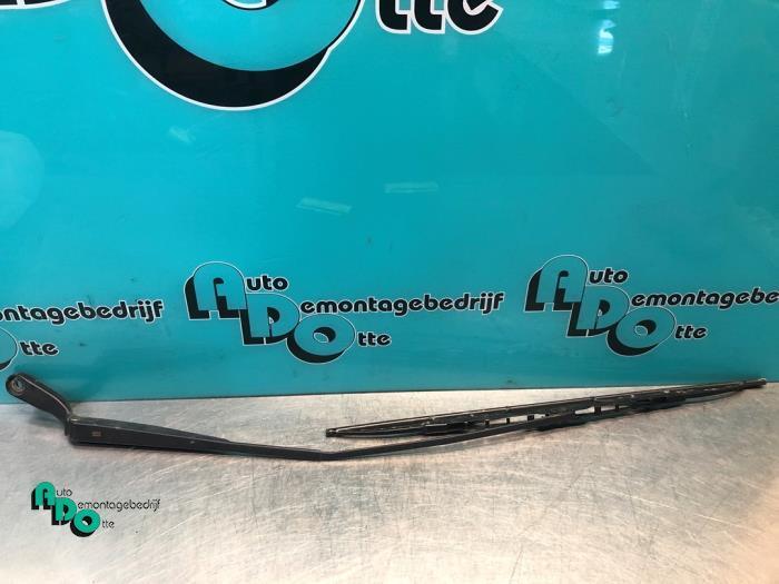 Bras essuie-glace avant d'un Fiat Ducato (Ducato 94-), Autos : Pièces & Accessoires, Vitres & Accessoires, Fiat, Utilisé, 3 mois de garantie