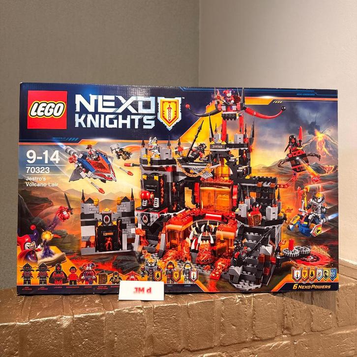 LEGO 70323, Jestro’s Volcano Lair, Nexo Knights, ongeopend, Kinderen en Baby's, Speelgoed | Duplo en Lego, Nieuw, Lego, Complete set