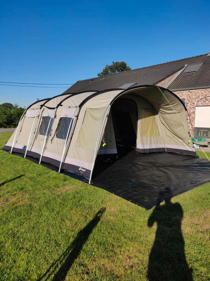 Outwell Wolf Lake 7 familietent + kampeeruitrusting, Caravans en Kamperen, Tenten, Ophalen