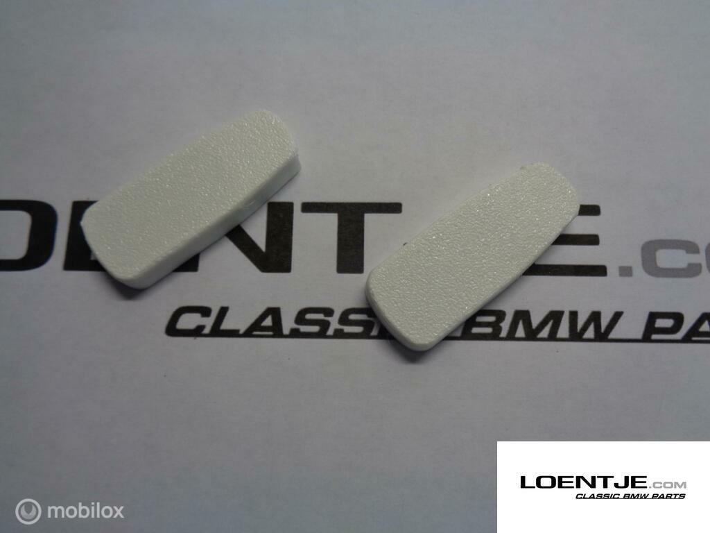 afdekkapje scharnier uitzetraam BMW 02 1502 1602 1802 2002, Neuf, Enlèvement ou Envoi, BMW, BMW