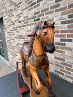 Schommelpaard (Hout), Ophalen