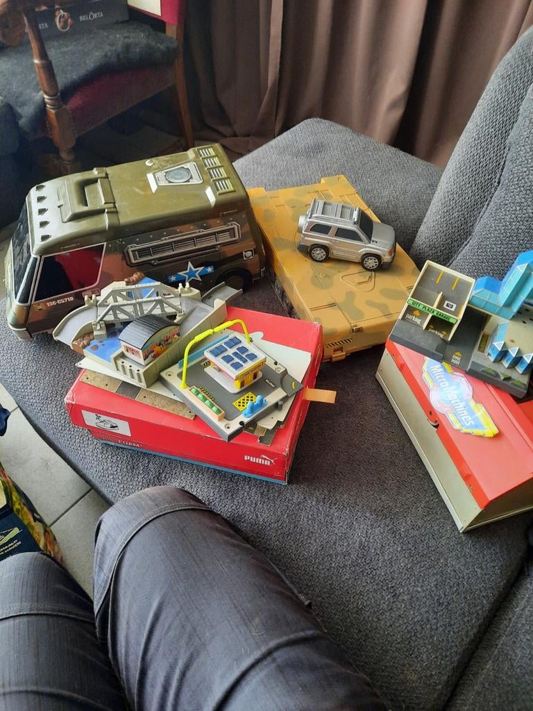 Micromachines lot, Ophalen