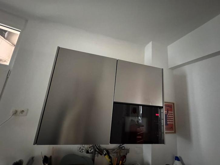 Meuble cuisine & Micro-ondes, Maison & Meubles, Cuisine | Éléments de cuisine, Comme neuf, Noir, Enlèvement