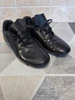 Voetbalschoenen Adidas maat 38, Ophalen