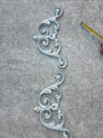 Lot de 2 ornements classiques en métal - décoration murale b, Enlèvement ou Envoi