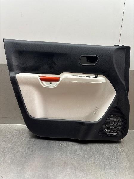 PORTIERBEKLEDING LINKS VOOR Suzuki Ignis (MF) (|8372162R0|), Gebruikt, Suzuki