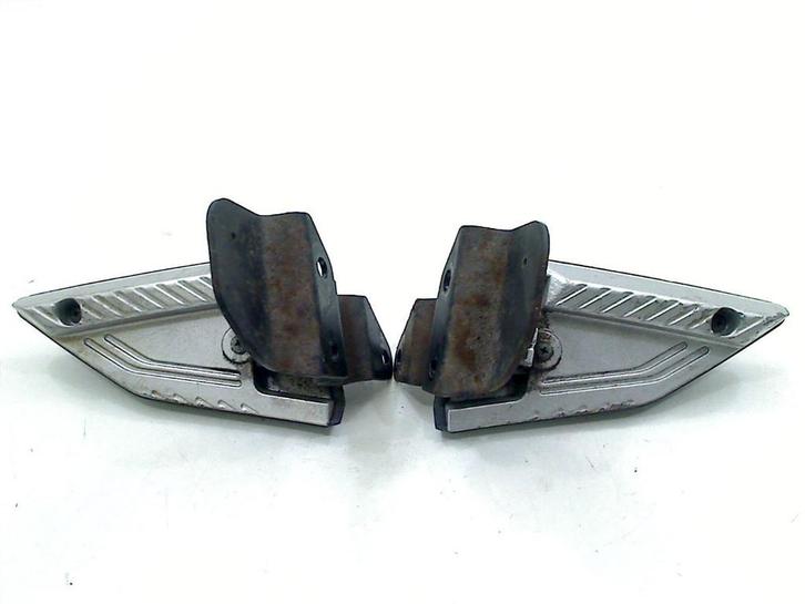 REPOSE-PIEDS SET Sym Symphony ST 50 4T 2021-2024 (E5), Vélos & Vélomoteurs, Pièces de cyclomoteur | Général, Utilisé, Autres types