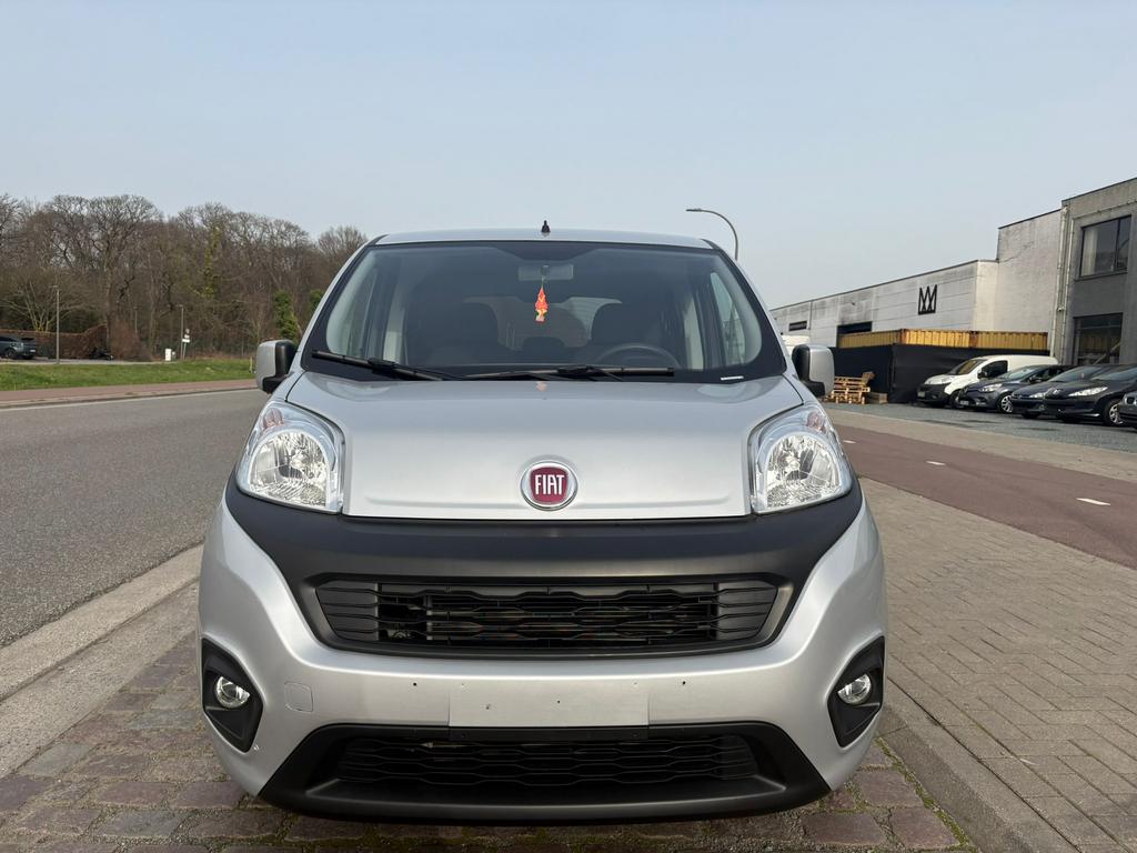 Fiat Qubo | 12 M Garantie | 14 Dkm | Benzine + cng | 2019 |, Auto's, Testrit aan huis, 199 g/km, 4 cilinders, USB