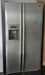 LG koelkast met ijs en waterfunctie, Ophalen, Zo goed als nieuw