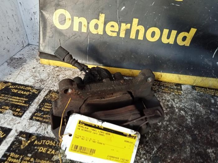 Etrier de frein (pince) avant gauche d'un Volkswagen Scirocc, Autos : Pièces & Accessoires, Freins & Transmission, Volkswagen