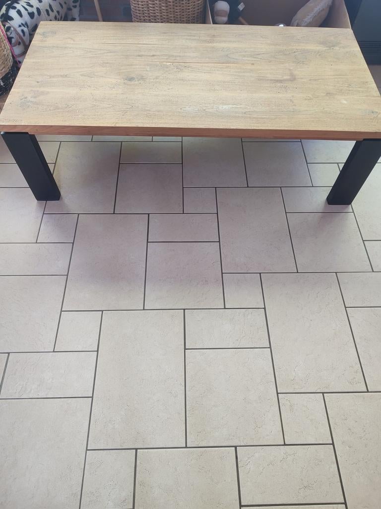 Houten salontafel, Ophalen