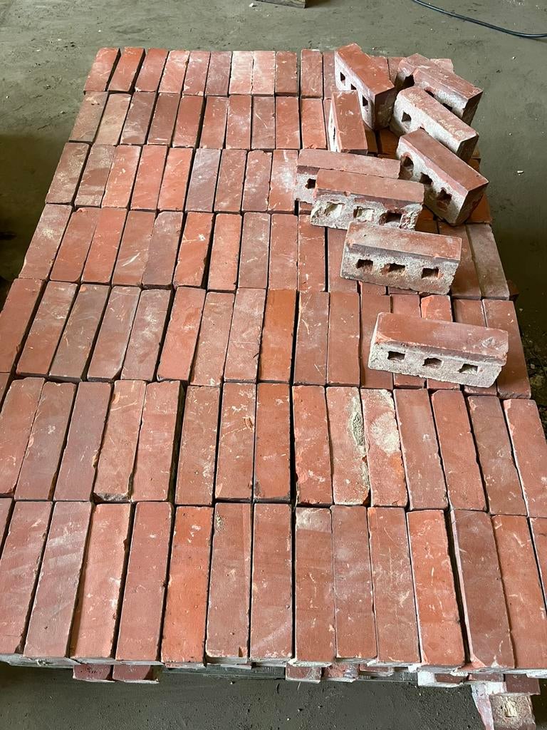 Gevelsteen te koop, Enlèvement, Comme neuf