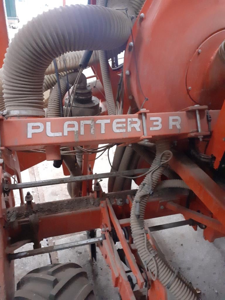 Maisplanter kuhn, Zakelijke goederen, Landbouw | Werktuigen, Akkerbouw, Zaaien, Planten of Poten, Ophalen