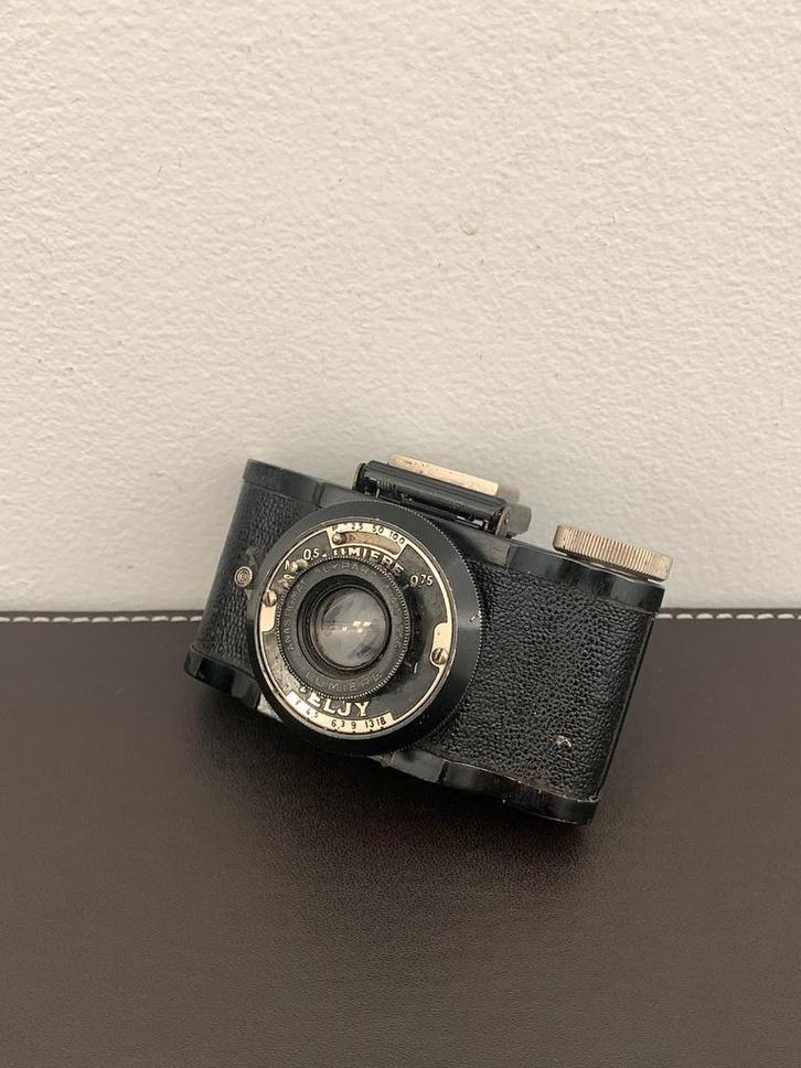 LUMIERE Eljy miniatuurcamera (1937), Audio, Tv en Foto, Fotocamera's Analoog, Ophalen of Verzenden